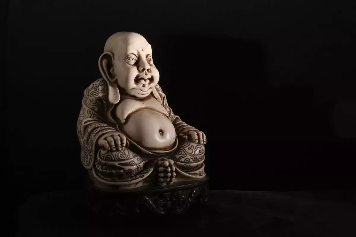 Une figure de bouddha